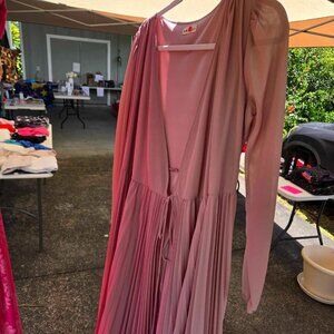 H&M MAUVE PLEATED DRESS